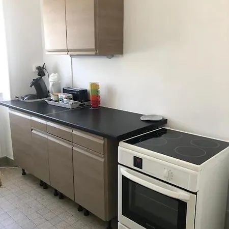 Appartement Proche Du Pal Dompierre-sur-Besbre Exterior photo